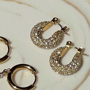 Ellie Vail - Quinn Mini Hoop Earring